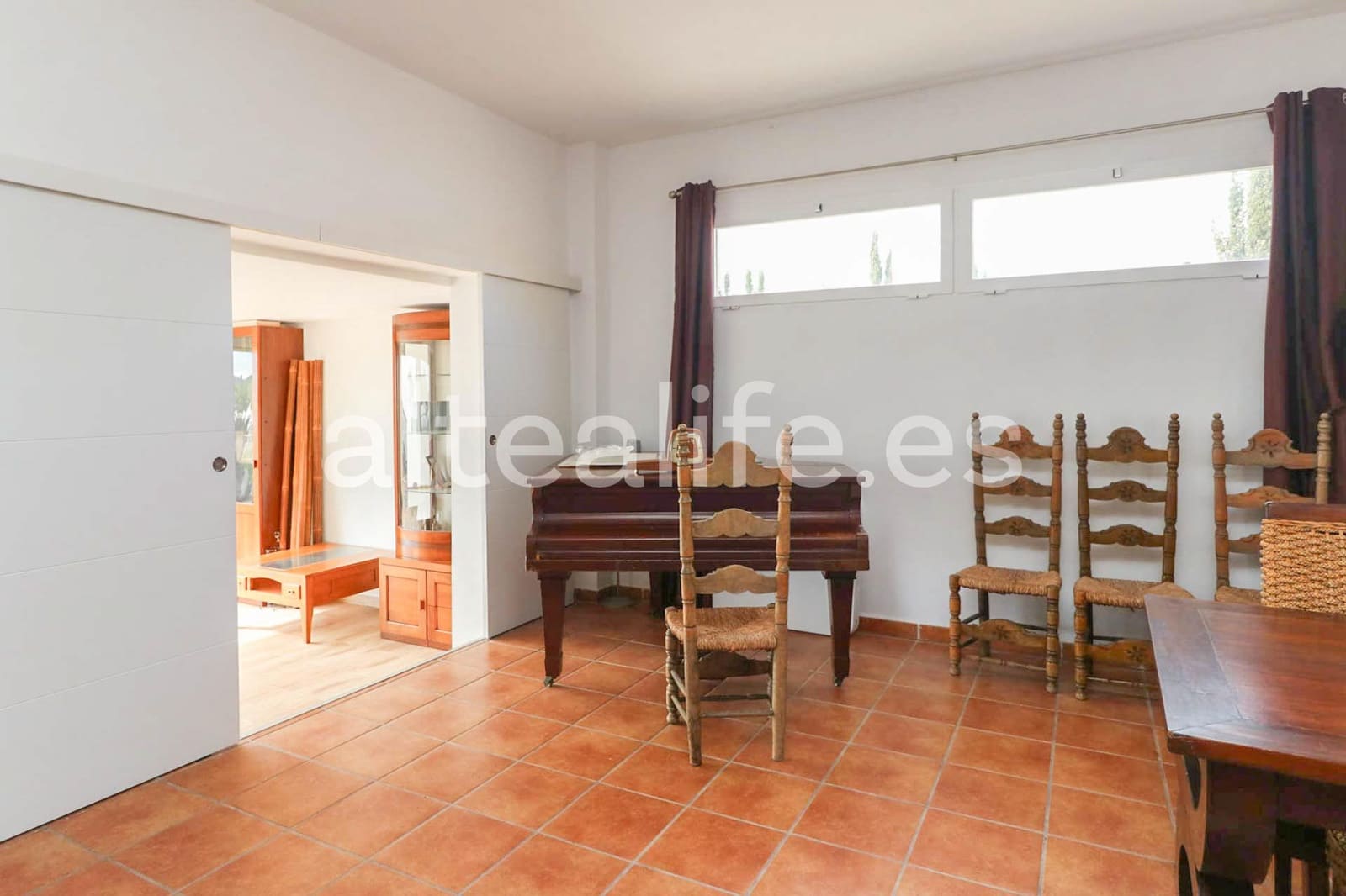 3 soveværelse Byhus til salg i Altea med swimmingpool garage - € 495.000 (Ref: 8893472)