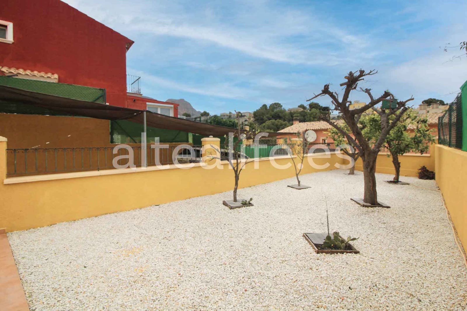 3 sypialnia Bungalow na sprzedaż w La Nucia z garażem - 315 000 € (Ref: 8895832)