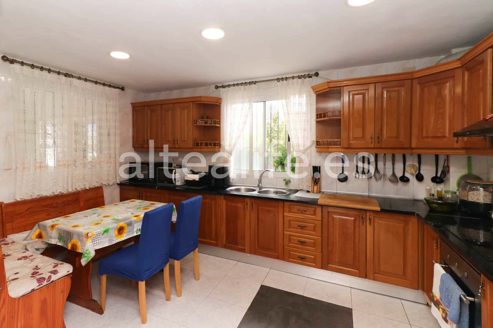 4 chambre Villa/Maison à vendre à Alfaz del Pi / L'Alfas del Pi avec garage - 440 000 € (Ref: 8903692)