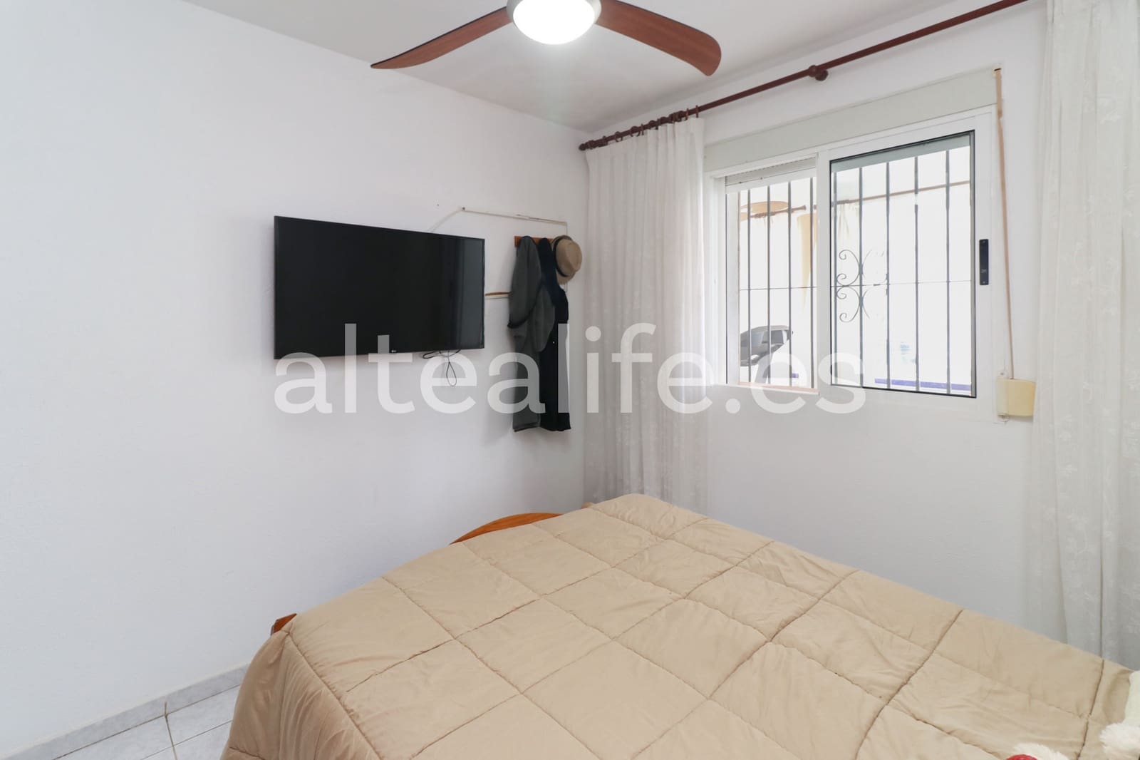 4 chambre Villa/Maison à vendre à Alfaz del Pi / L'Alfas del Pi avec garage - 440 000 € (Ref: 8903692)