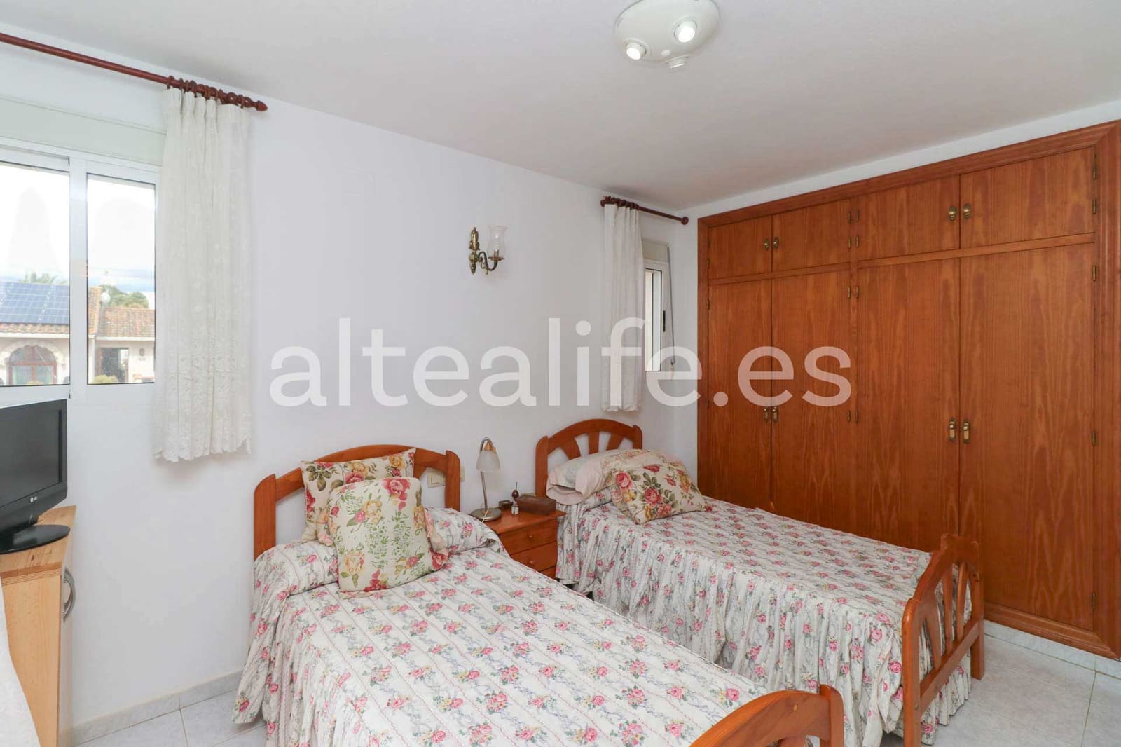 4 chambre Villa/Maison à vendre à Alfaz del Pi / L'Alfas del Pi avec garage - 440 000 € (Ref: 8903692)