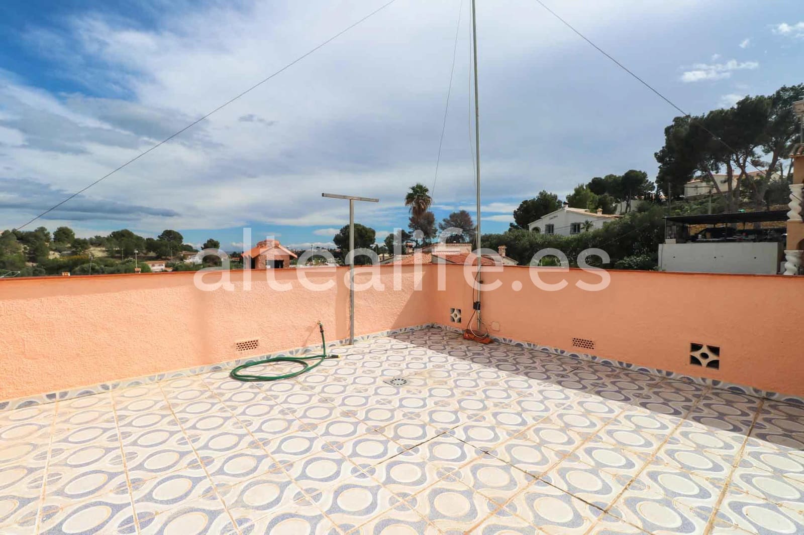 4 chambre Villa/Maison à vendre à Alfaz del Pi / L'Alfas del Pi avec garage - 440 000 € (Ref: 8903692)