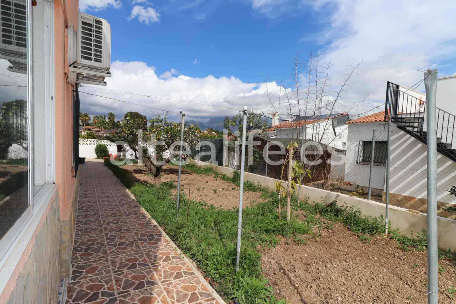 4 chambre Villa/Maison à vendre à Alfaz del Pi / L'Alfas del Pi avec garage - 440 000 € (Ref: 8903692)