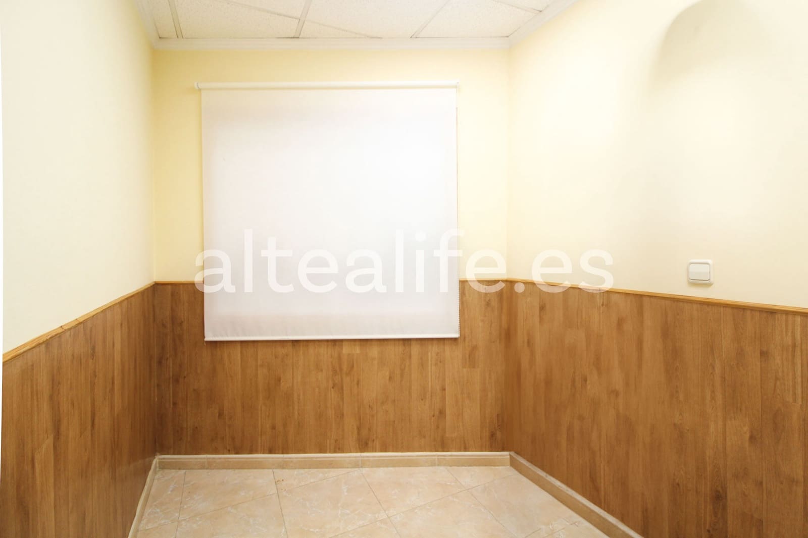3 bedroom Commercial for sale in Altea - € 173,250 (Ref: 8914435)