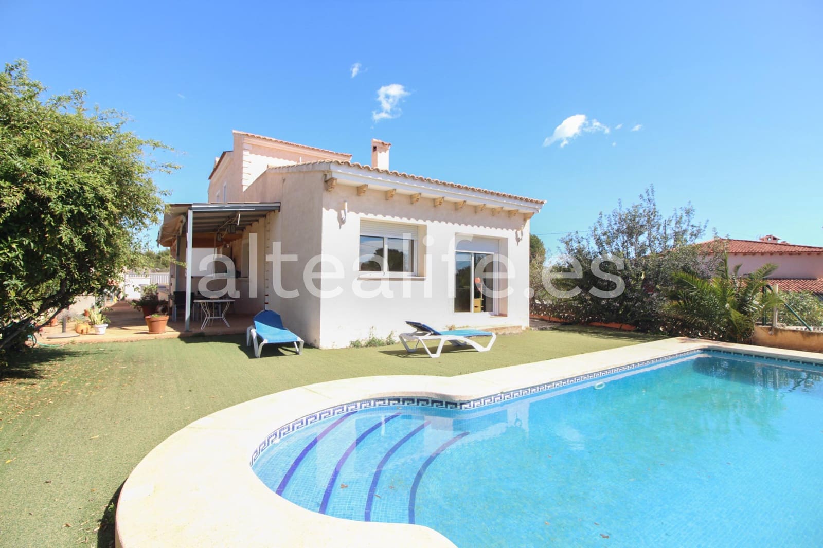 4 camera da letto Casa in vendita in La Nucia con piscina garage - 430.000 € (Rif: 8933316)