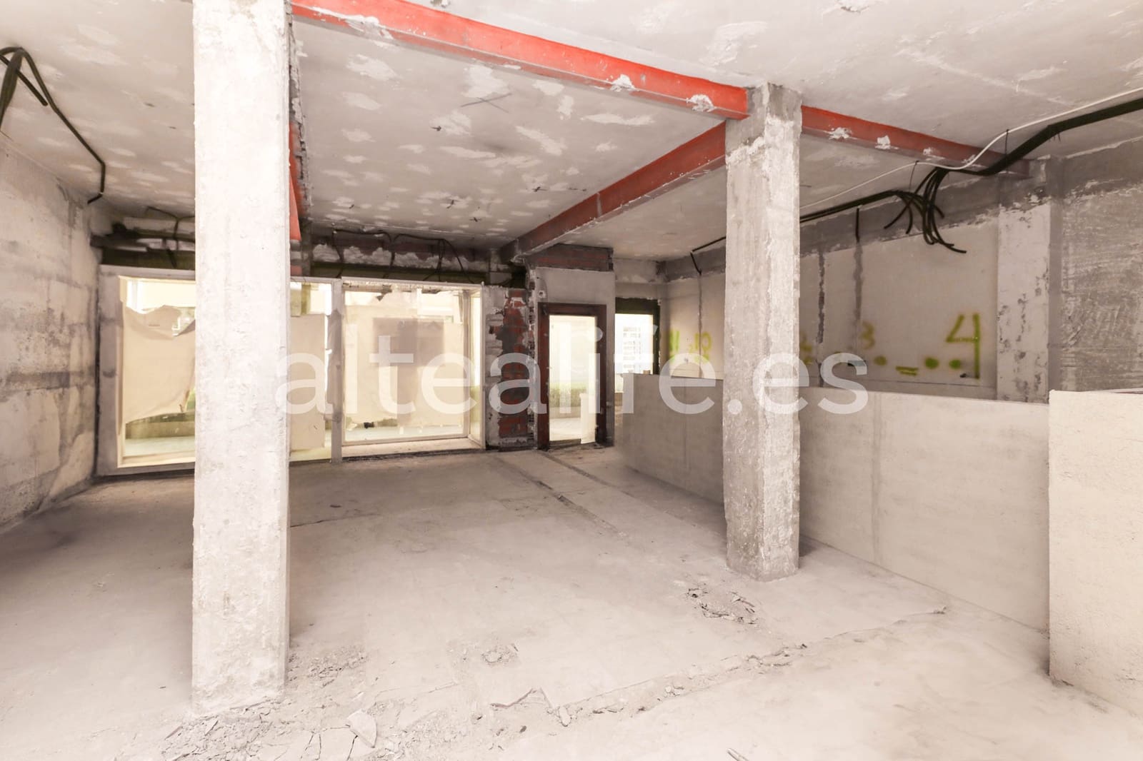 Local Comercial de 2 habitaciones en Altea en venta - 318.000 € (Ref: 9012783)