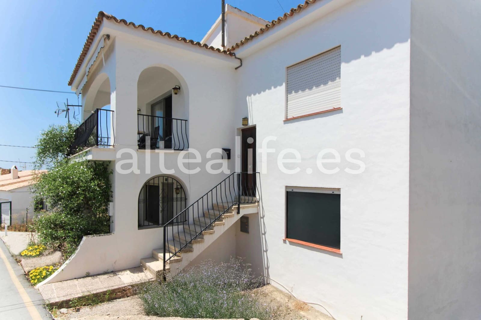 Chalet de 6 habitaciones en Altea en venta con garaje - 495.000 € (Ref: 9105206)