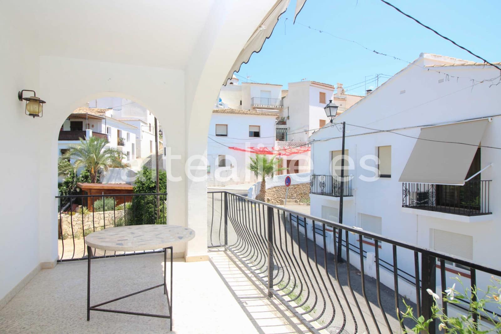 Chalet de 6 habitaciones en Altea en venta con garaje - 495.000 € (Ref: 9105206)