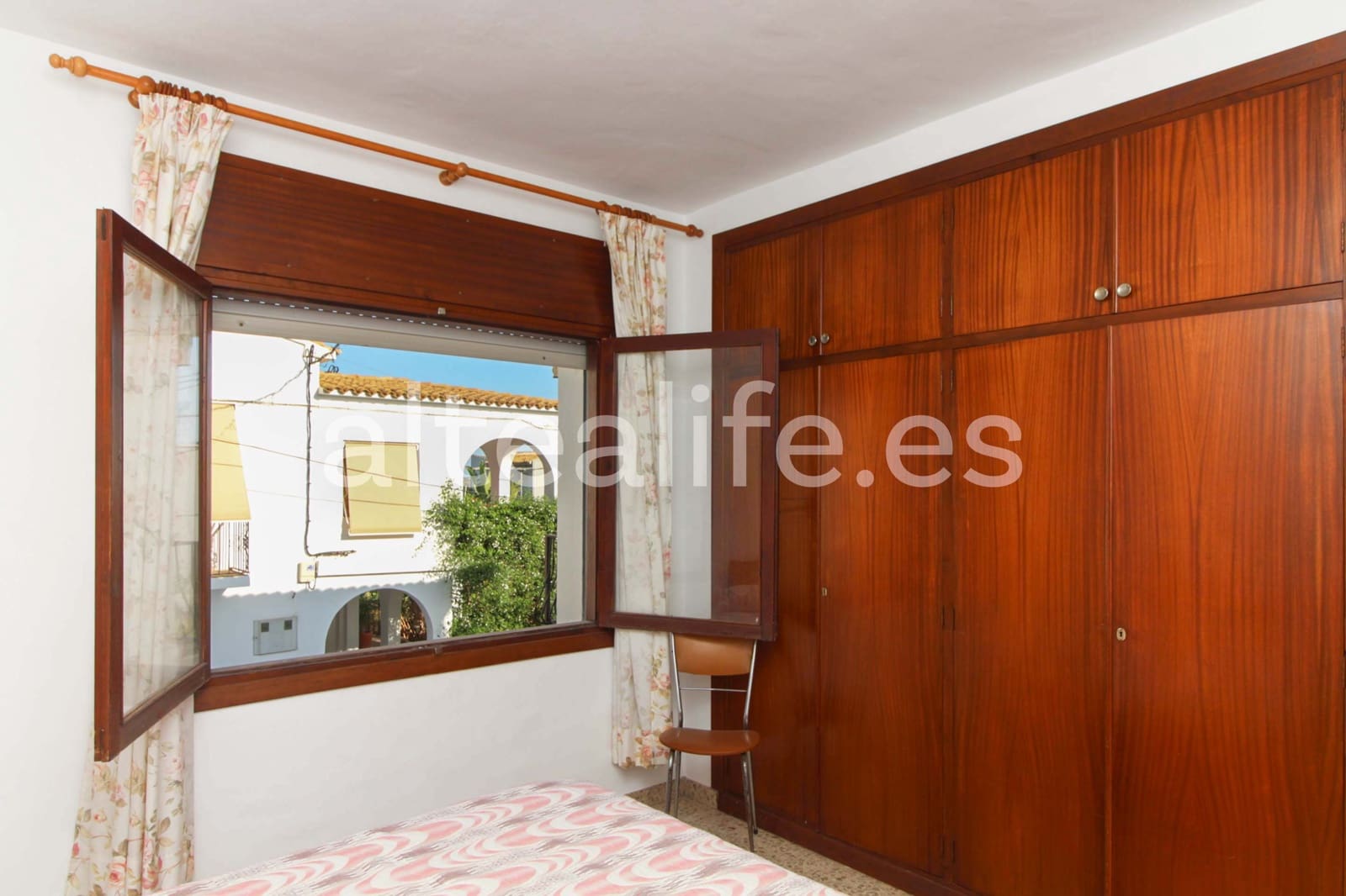 Chalet de 6 habitaciones en Altea en venta con garaje - 495.000 € (Ref: 9105206)