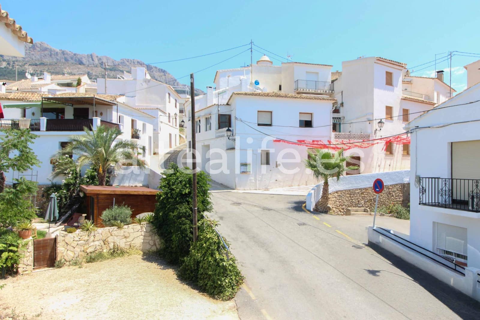 Chalet de 6 habitaciones en Altea en venta con garaje - 495.000 € (Ref: 9105206)