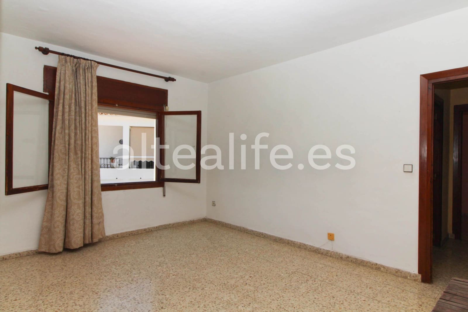 Chalet de 6 habitaciones en Altea en venta con garaje - 495.000 € (Ref: 9105206)