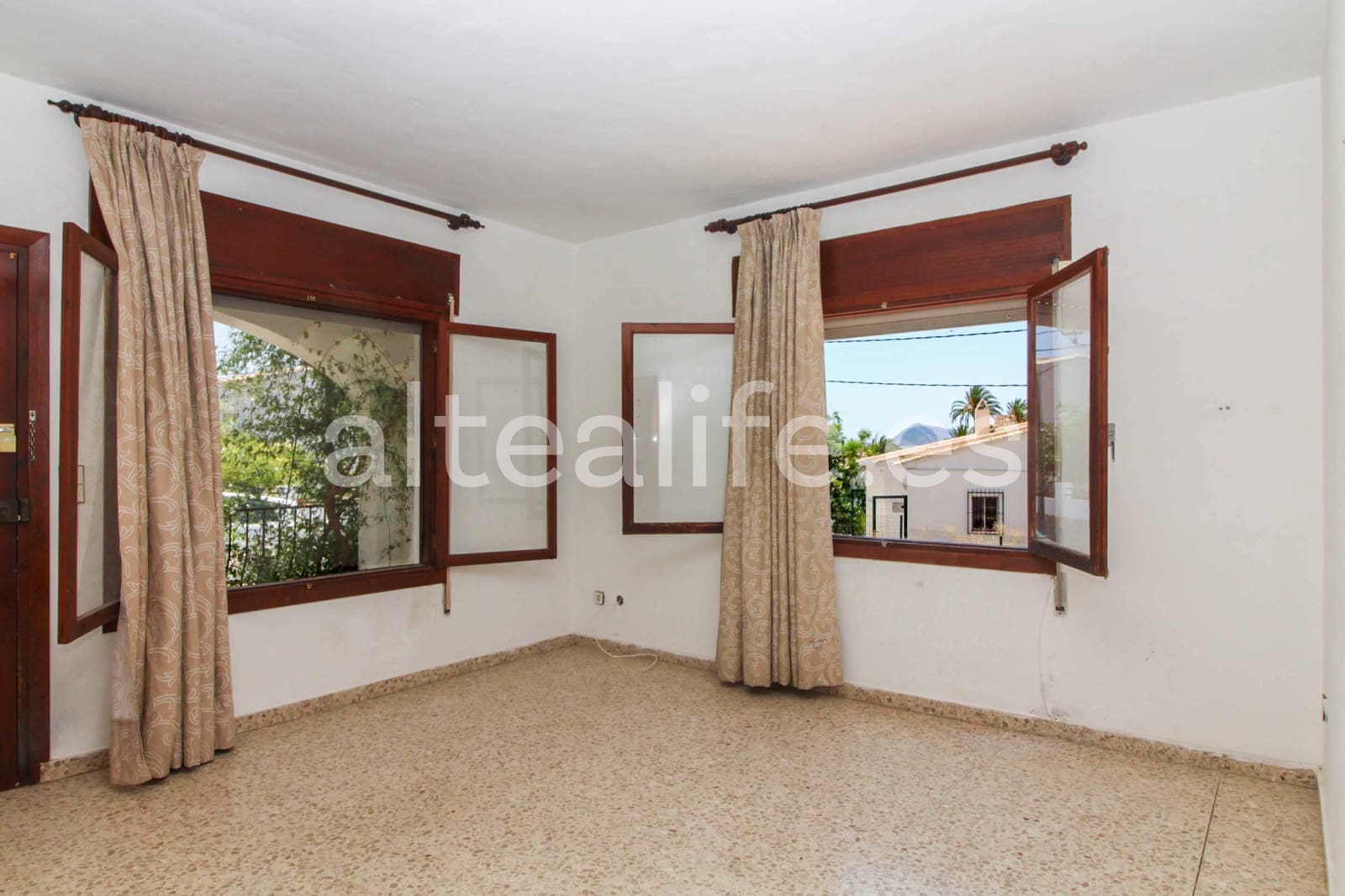 Chalet de 6 habitaciones en Altea en venta con garaje - 495.000 € (Ref: 9105206)
