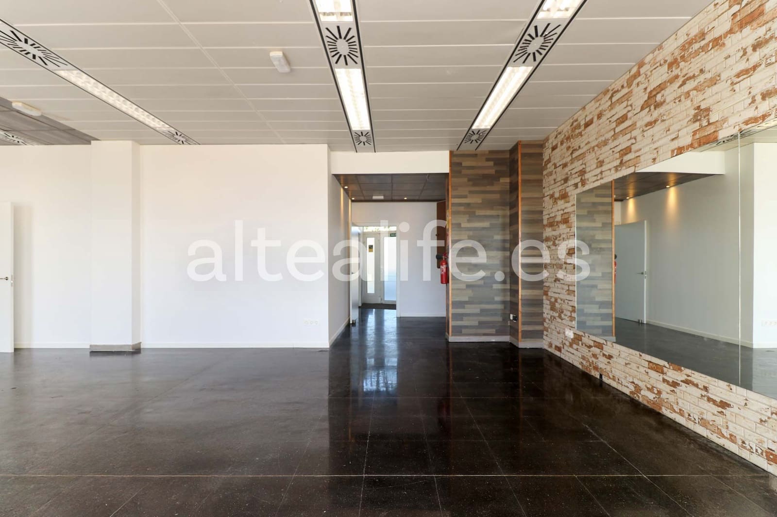 5 camera da letto Commerciale in vendita in Altea - 390.000 € (Rif: 9246061)