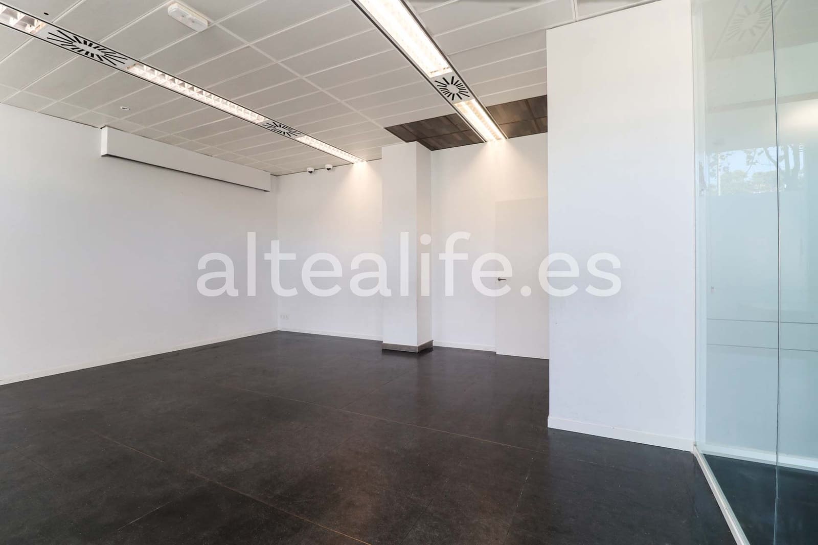 5 camera da letto Commerciale in vendita in Altea - 390.000 € (Rif: 9246061)