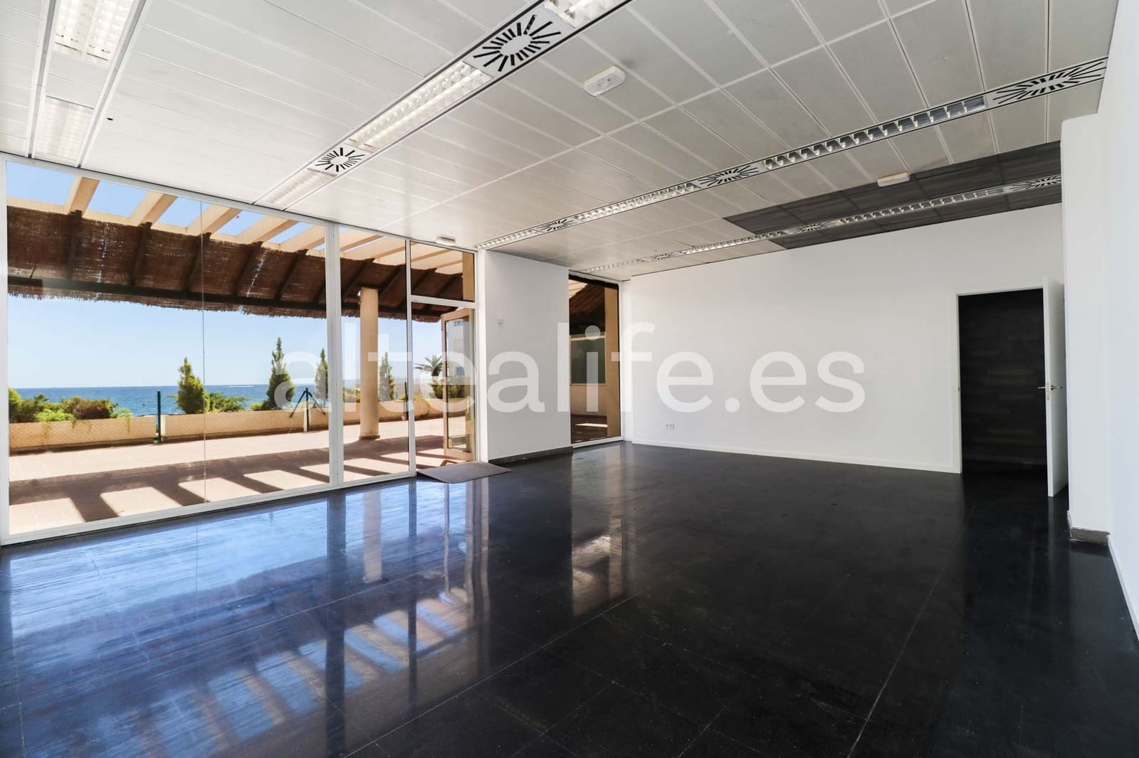 5 camera da letto Commerciale in vendita in Altea - 390.000 € (Rif: 9246061)