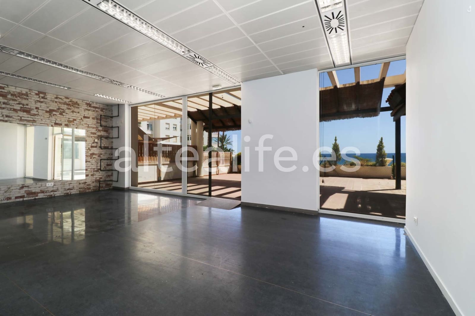 5 camera da letto Commerciale in vendita in Altea - 390.000 € (Rif: 9246061)