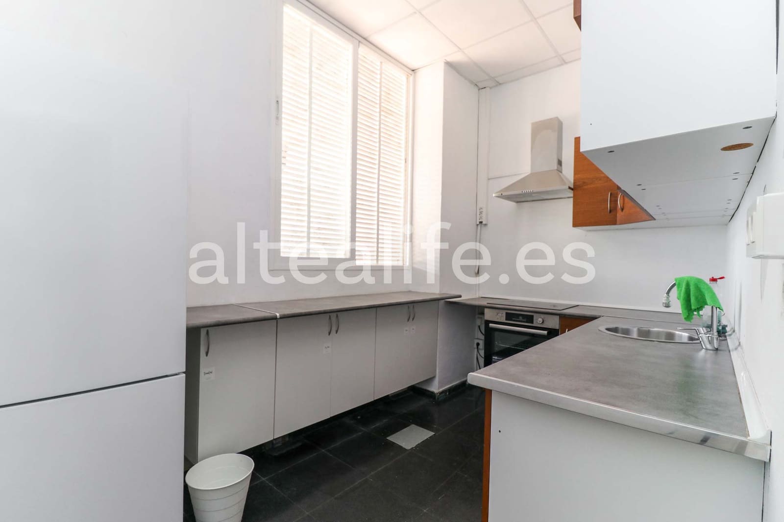 5 camera da letto Commerciale in vendita in Altea - 390.000 € (Rif: 9246061)