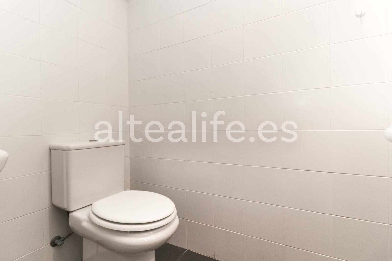 5 camera da letto Commerciale in vendita in Altea - 390.000 € (Rif: 9246061)