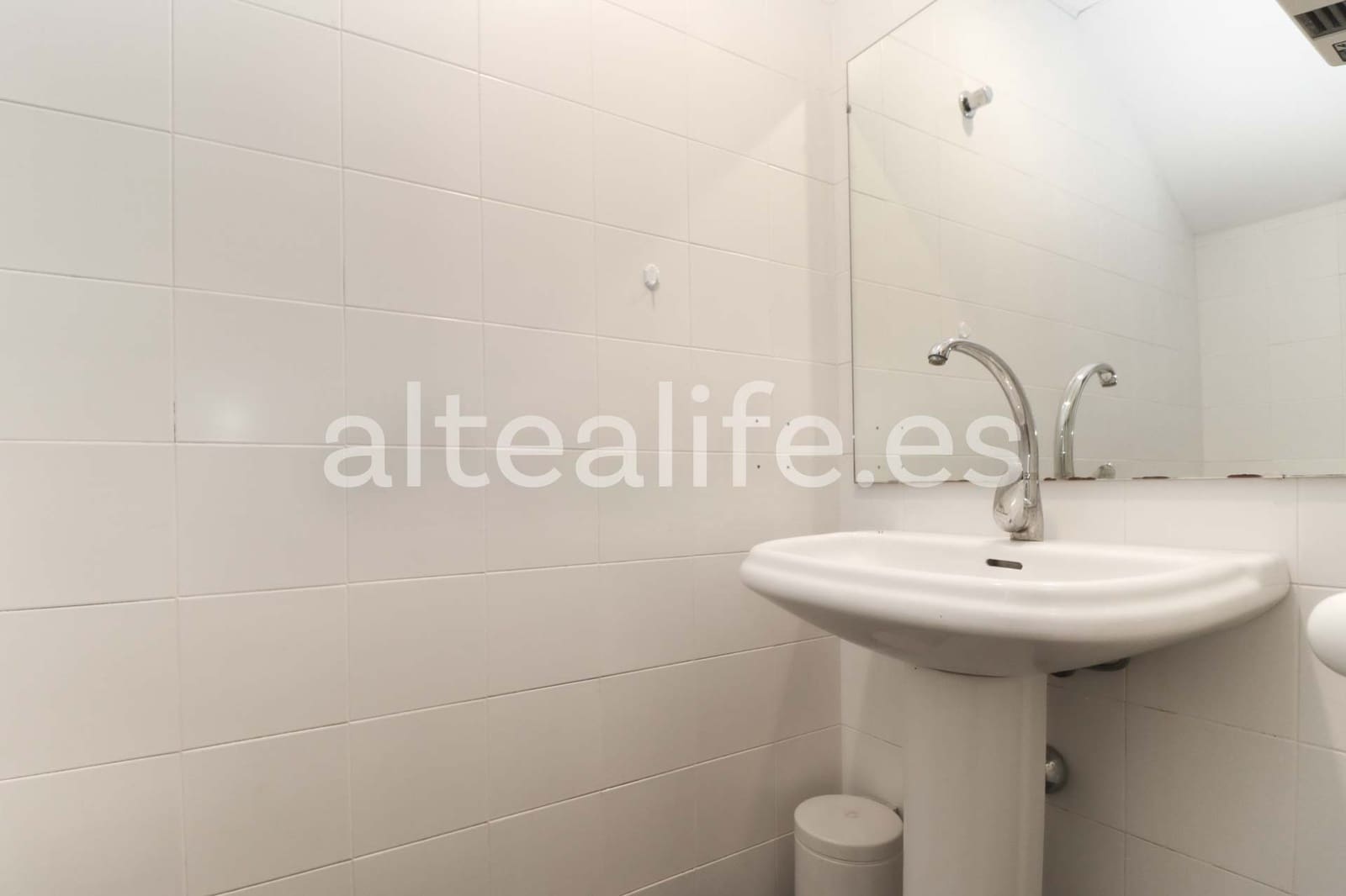 5 camera da letto Commerciale in vendita in Altea - 390.000 € (Rif: 9246061)