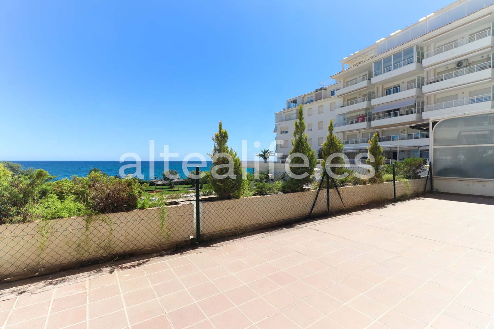 5 camera da letto Commerciale in vendita in Altea - 390.000 € (Rif: 9246061)