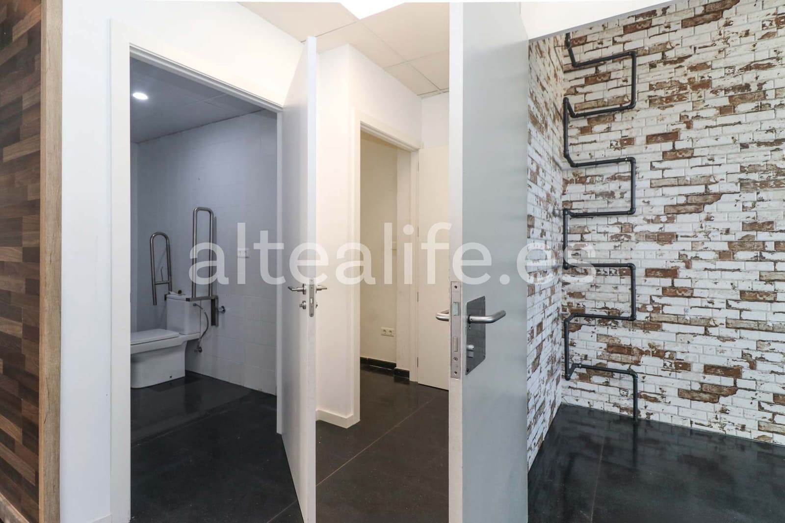 5 camera da letto Commerciale in vendita in Altea - 390.000 € (Rif: 9246061)