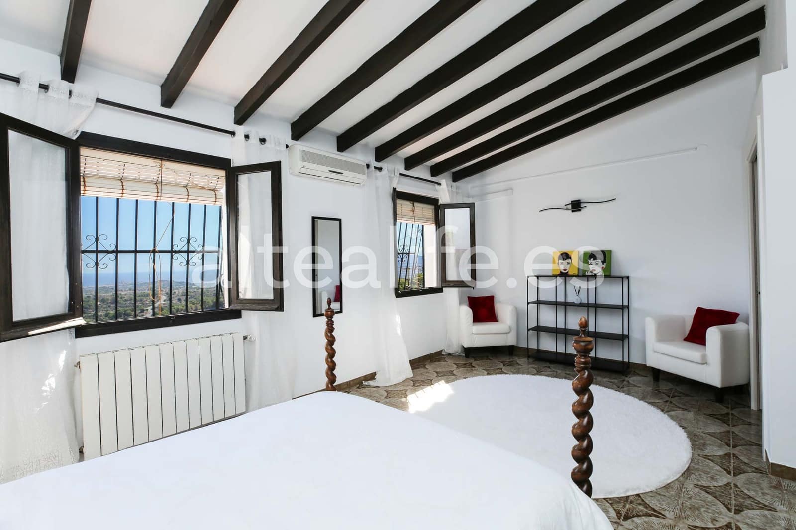 3 bedroom Villa for rent in La Nucia with pool garage - € 1,950 (Ref: 9294728)