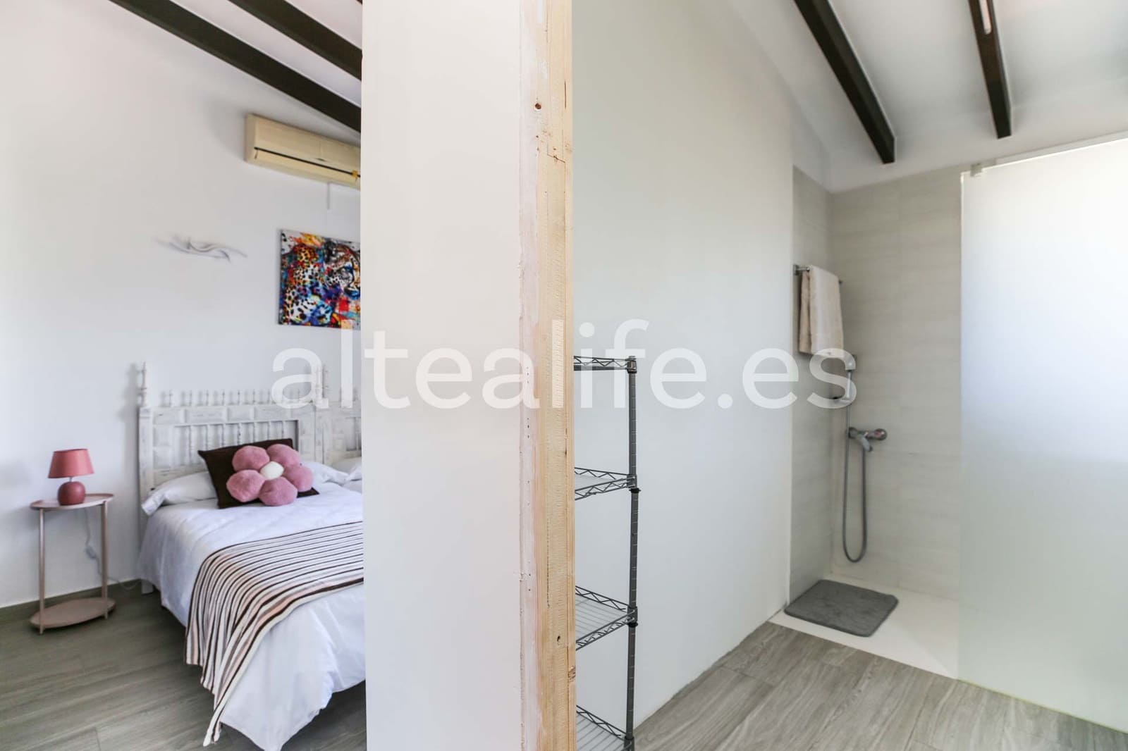 3 bedroom Villa for rent in La Nucia with pool garage - € 1,950 (Ref: 9294728)