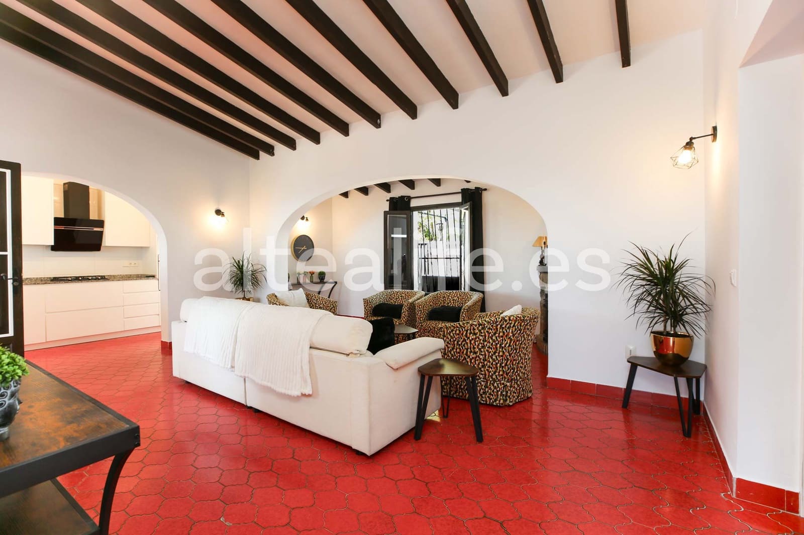 3 bedroom Villa for rent in La Nucia with pool garage - € 1,950 (Ref: 9294728)