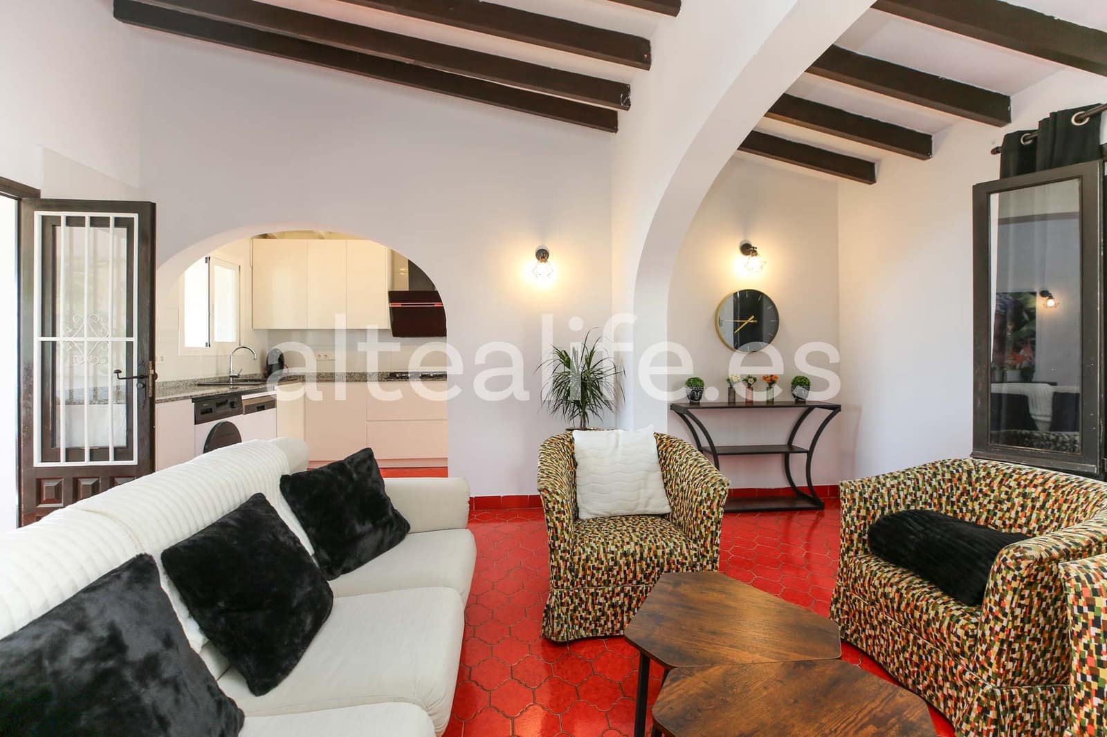 3 bedroom Villa for rent in La Nucia with pool garage - € 1,950 (Ref: 9294728)