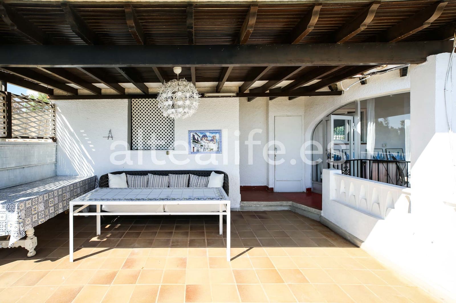 3 bedroom Villa for rent in La Nucia with pool garage - € 1,950 (Ref: 9294728)