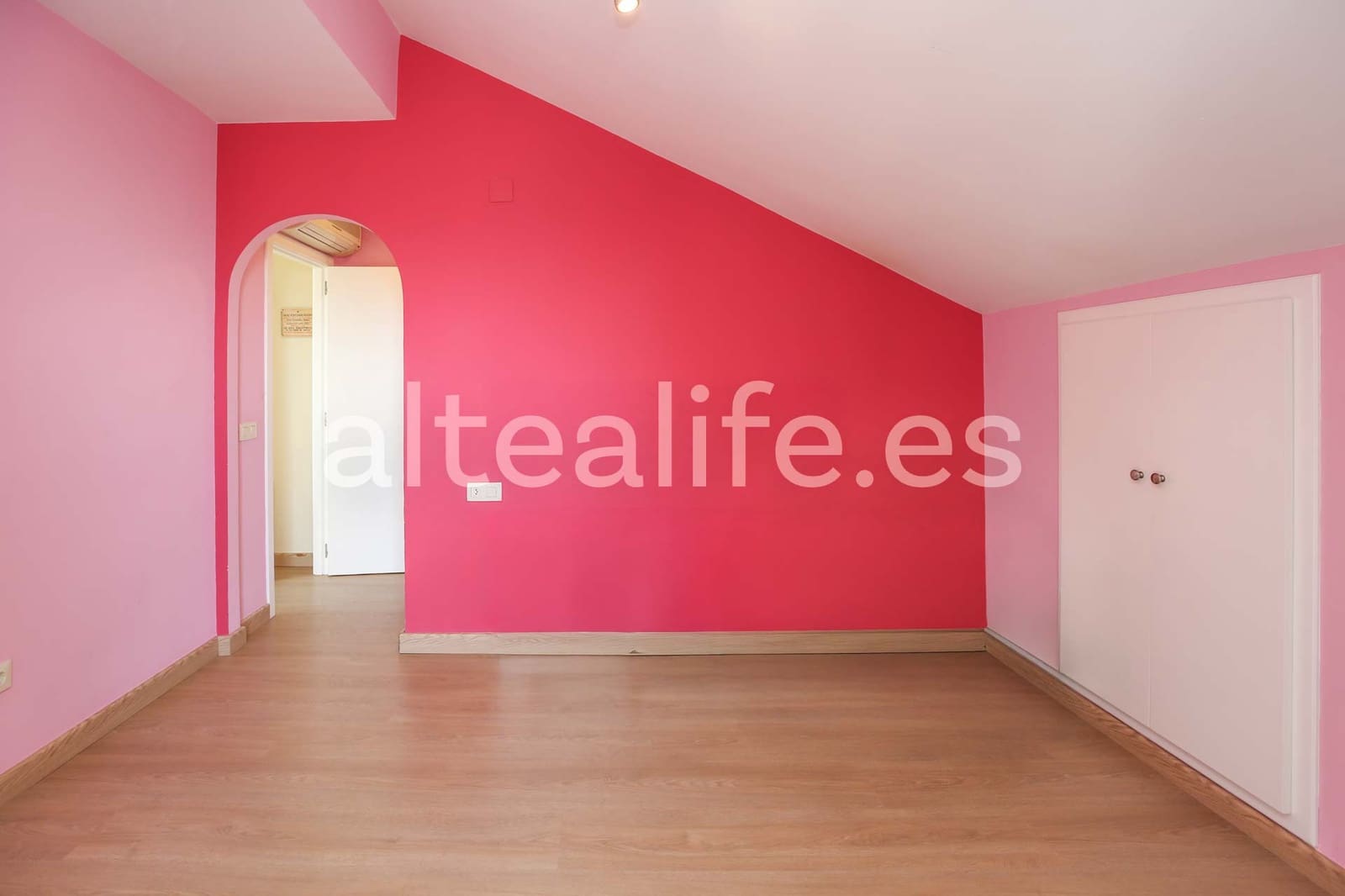 4 soverom Penthouse til salgs i Altea med svømmebasseng garasje - € 380 000 (Ref: 9296378)