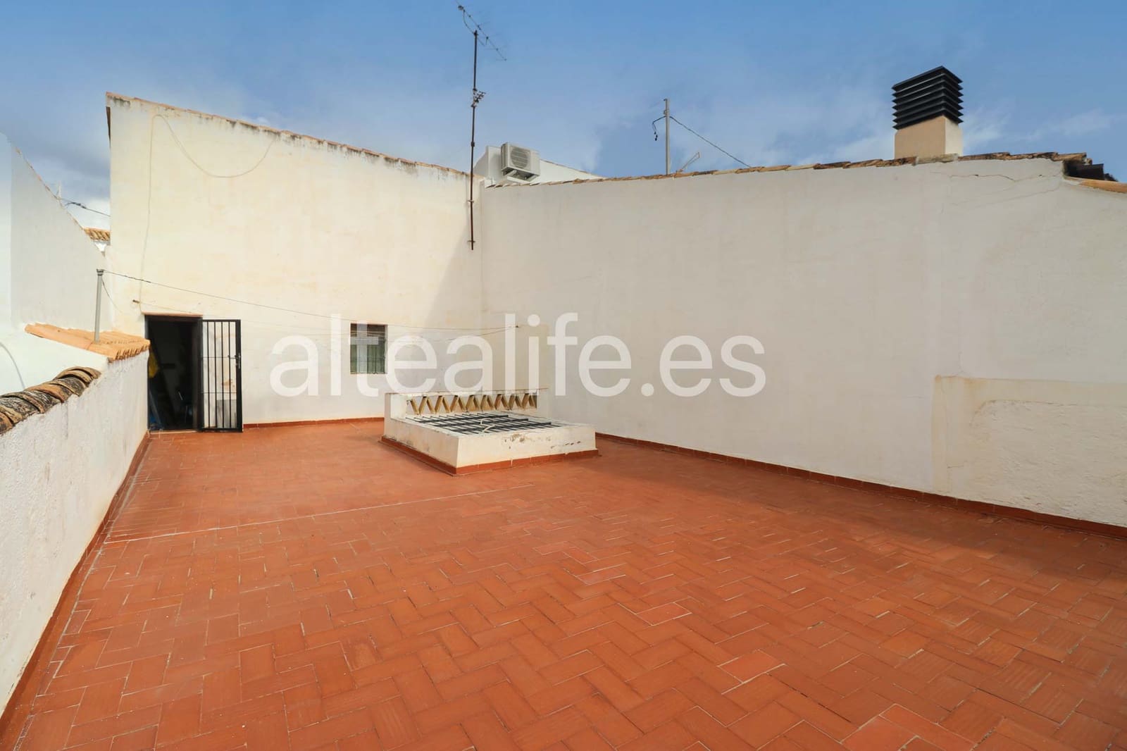 4 bedroom Townhouse for sale in Altea - € 415,000 (Ref: 9328321)