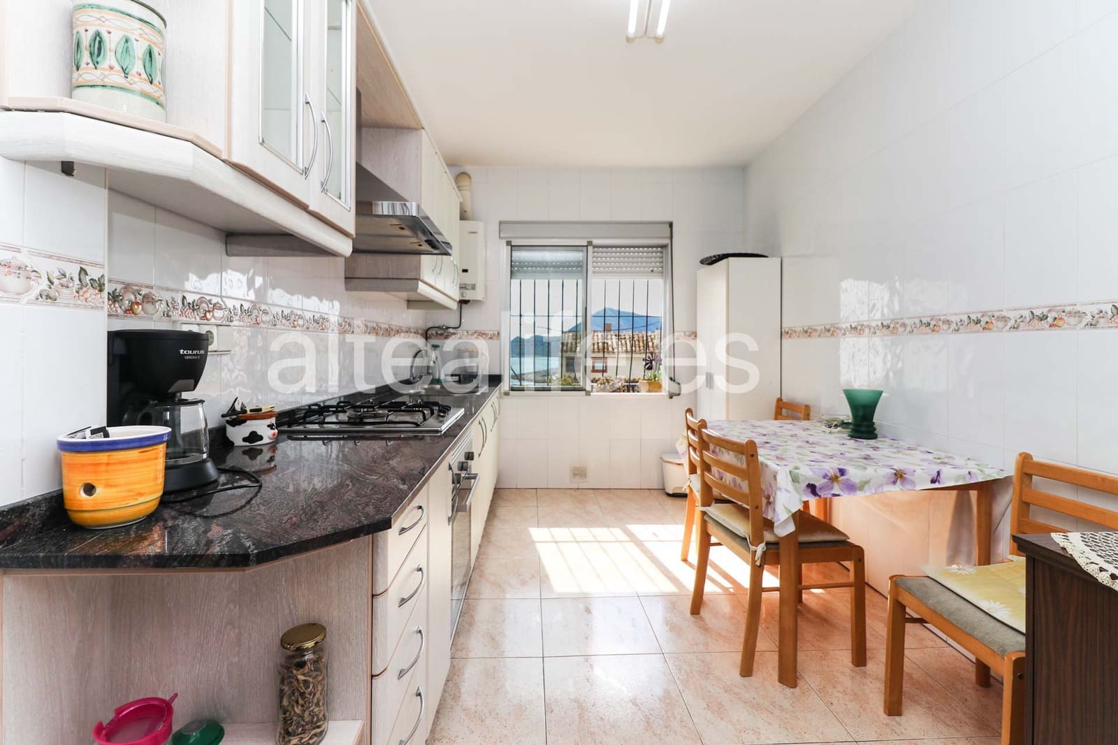4 bedroom Townhouse for sale in Altea - € 415,000 (Ref: 9328321)