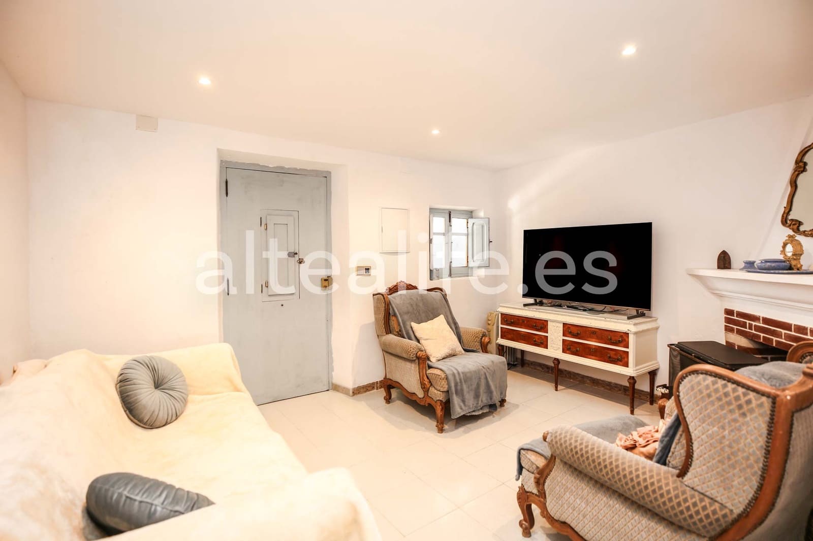 4 Zimmer Haus zu verkaufen in Altea - 275.000 € (Ref: 9427518)