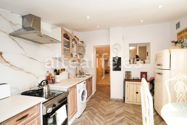 4 makuuhuone Omakotitalo myytävänä paikassa Altea la Vella, Altea - 275 000 € (Ref: 9427518)