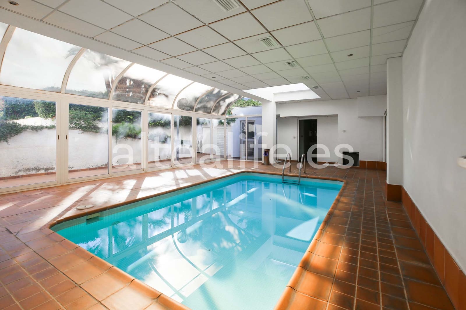 3 soveværelse Lejlighed til leje i Altea med swimmingpool garage - € 1.400 (Ref: 9449271)