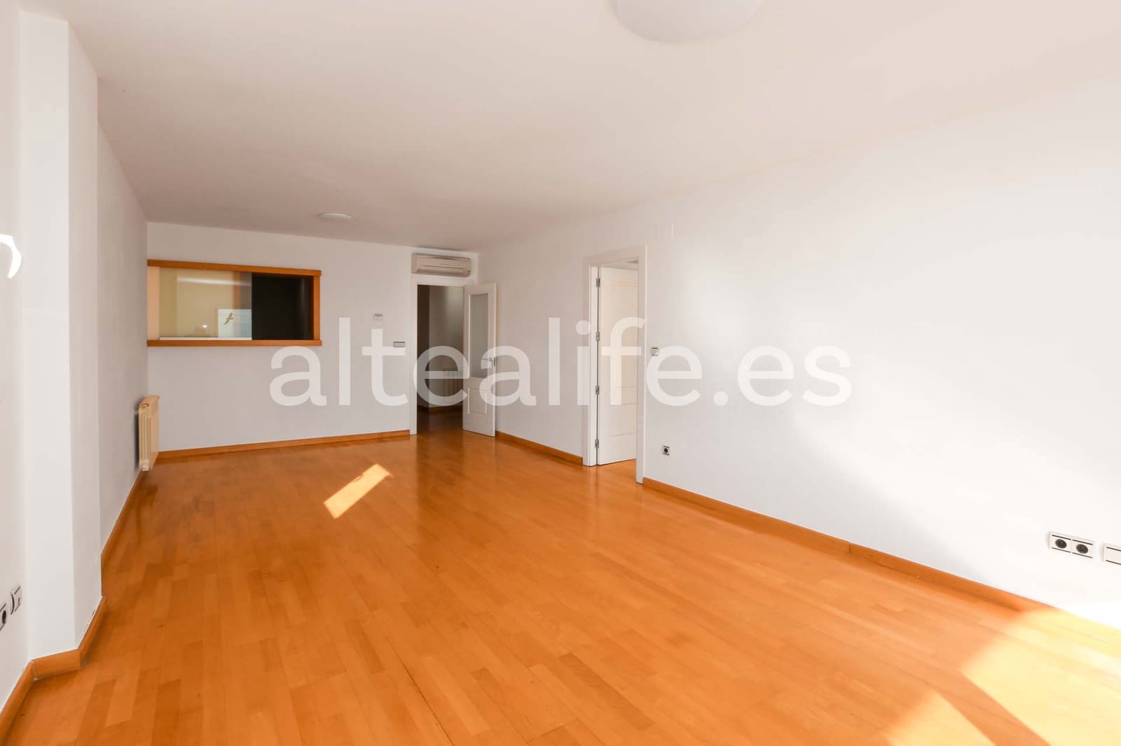 3 soveværelse Lejlighed til leje i Altea med swimmingpool garage - € 1.400 (Ref: 9449271)