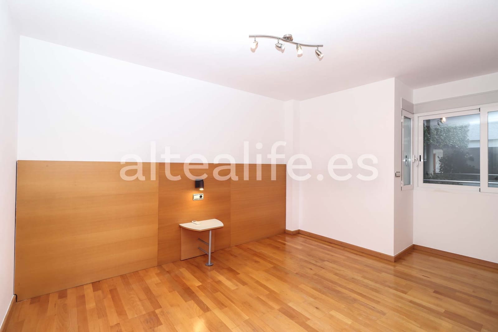 3 soveværelse Lejlighed til leje i Altea med swimmingpool garage - € 1.400 (Ref: 9449271)