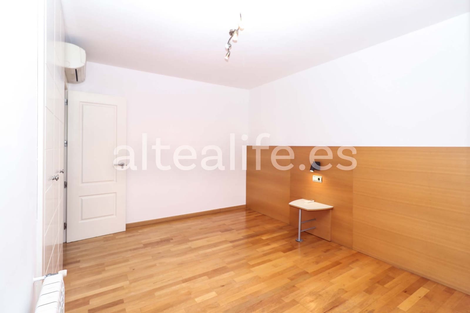 3 soveværelse Lejlighed til leje i Altea med swimmingpool garage - € 1.400 (Ref: 9449271)