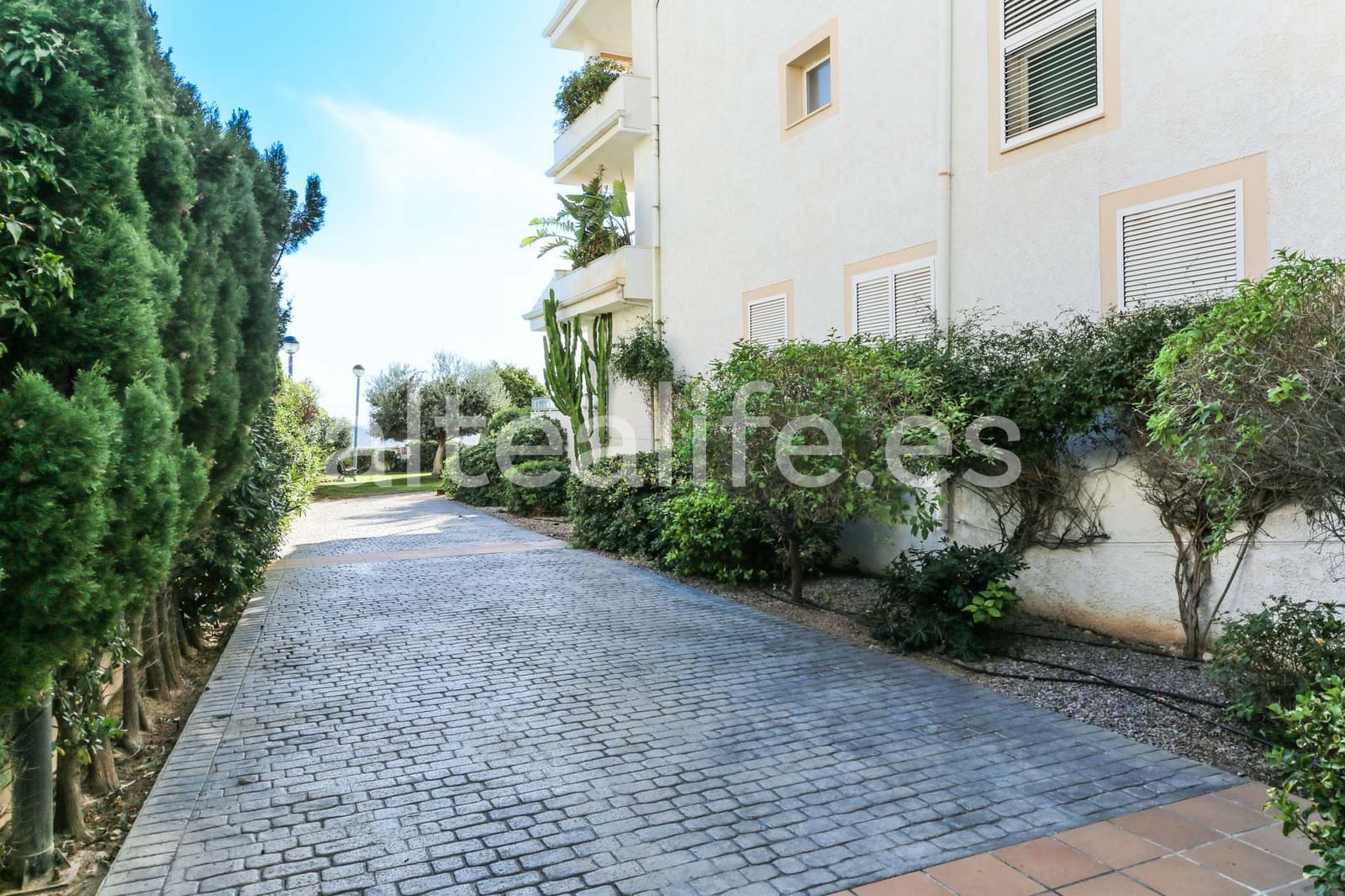 3 soveværelse Lejlighed til leje i Altea med swimmingpool garage - € 1.400 (Ref: 9449271)