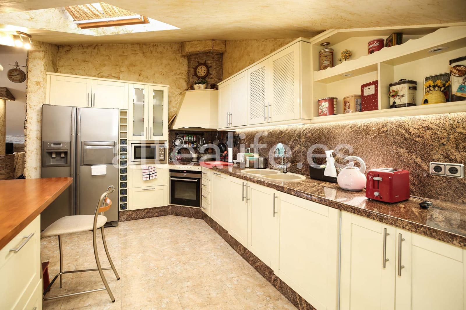 3 bedroom Penthouse for sale in Altea with garage - € 495,000 (Ref: 9481536)