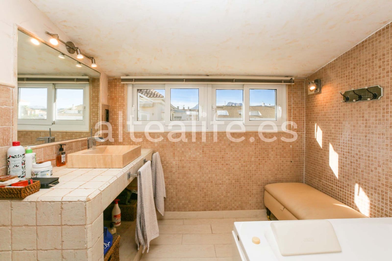 3 bedroom Penthouse for sale in Altea with garage - € 495,000 (Ref: 9481536)