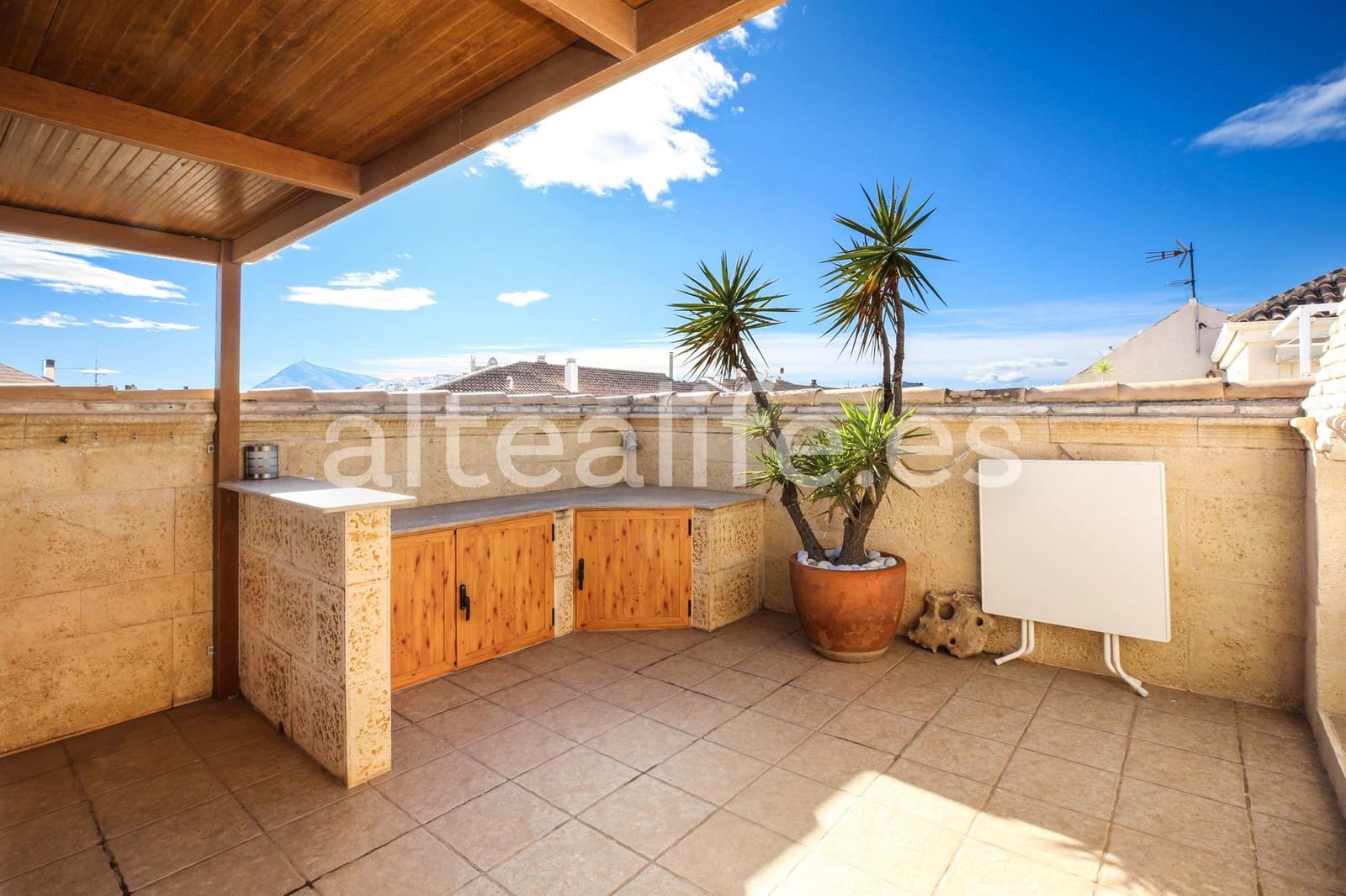 3 bedroom Penthouse for sale in Altea with garage - € 495,000 (Ref: 9481536)