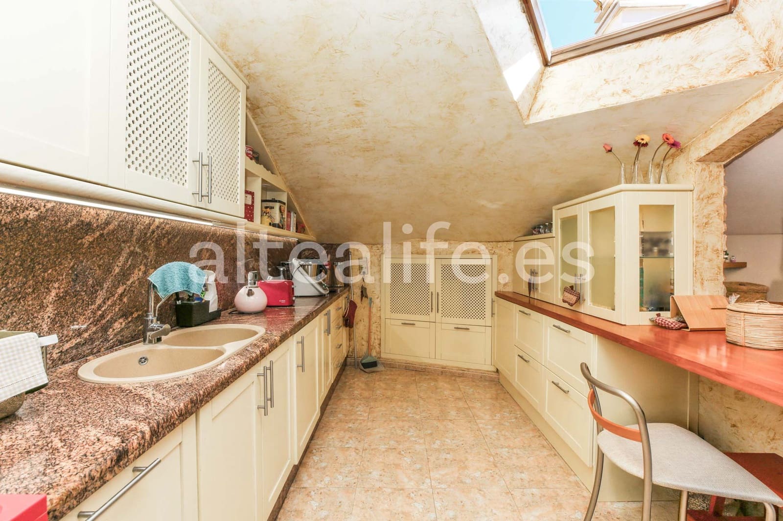 3 bedroom Penthouse for sale in Altea with garage - € 495,000 (Ref: 9481536)