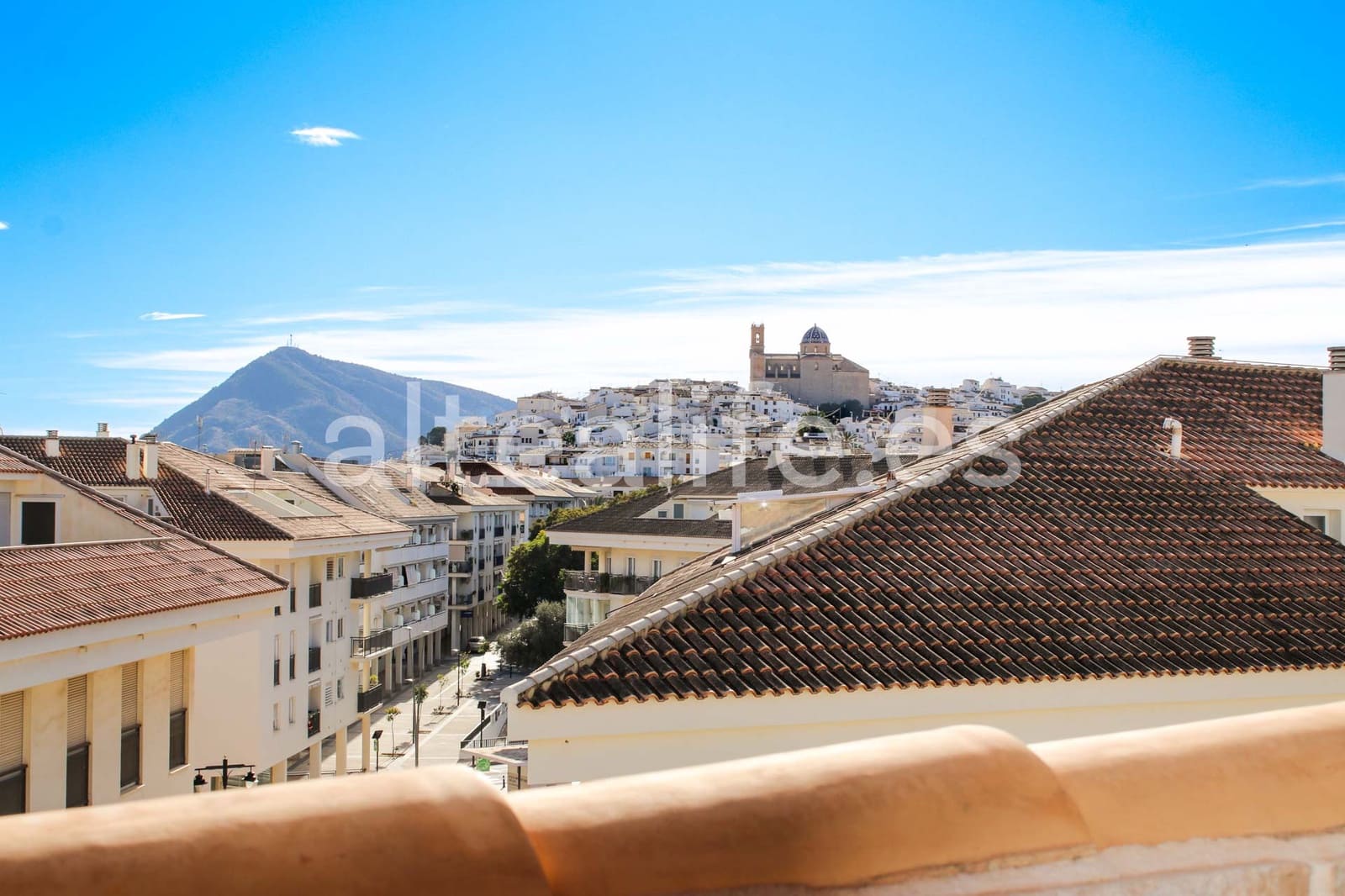 3 bedroom Penthouse for sale in Altea with garage - € 495,000 (Ref: 9481536)