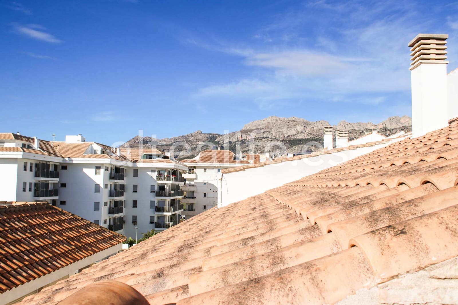 3 bedroom Penthouse for sale in Altea with garage - € 495,000 (Ref: 9481536)