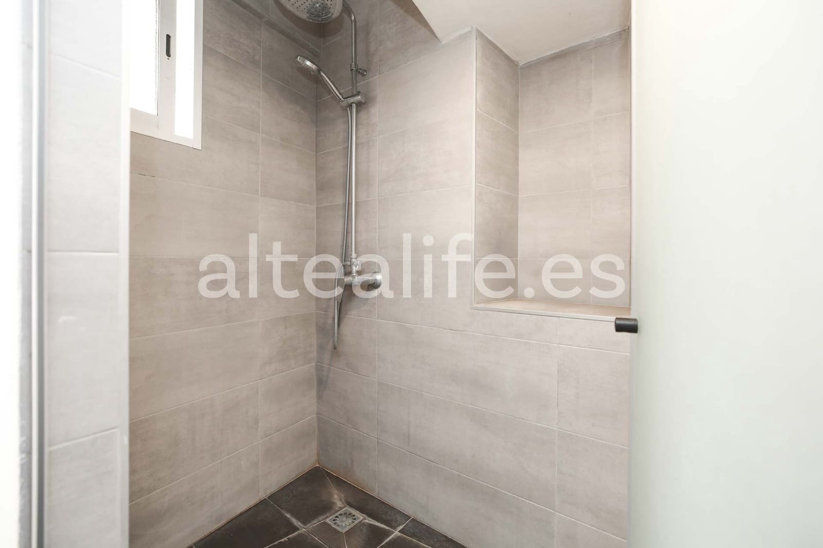 3 bedroom Townhouse for sale in La Nucia - € 220,000 (Ref: 9484039)