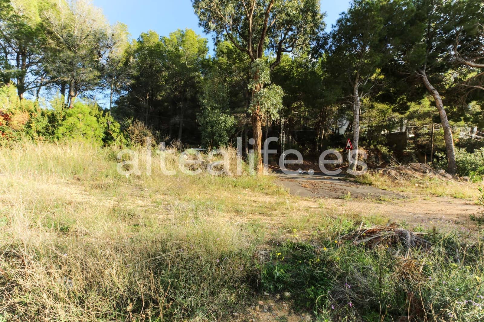 Building Plot for sale in Altea - € 300,000 (Ref: 9486789)