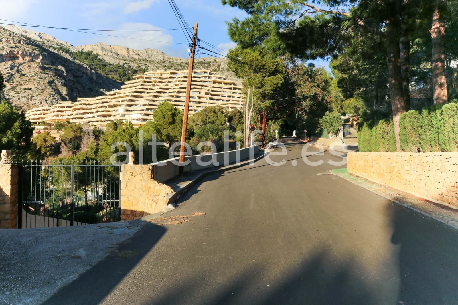 Building Plot for sale in Altea - € 300,000 (Ref: 9486789)