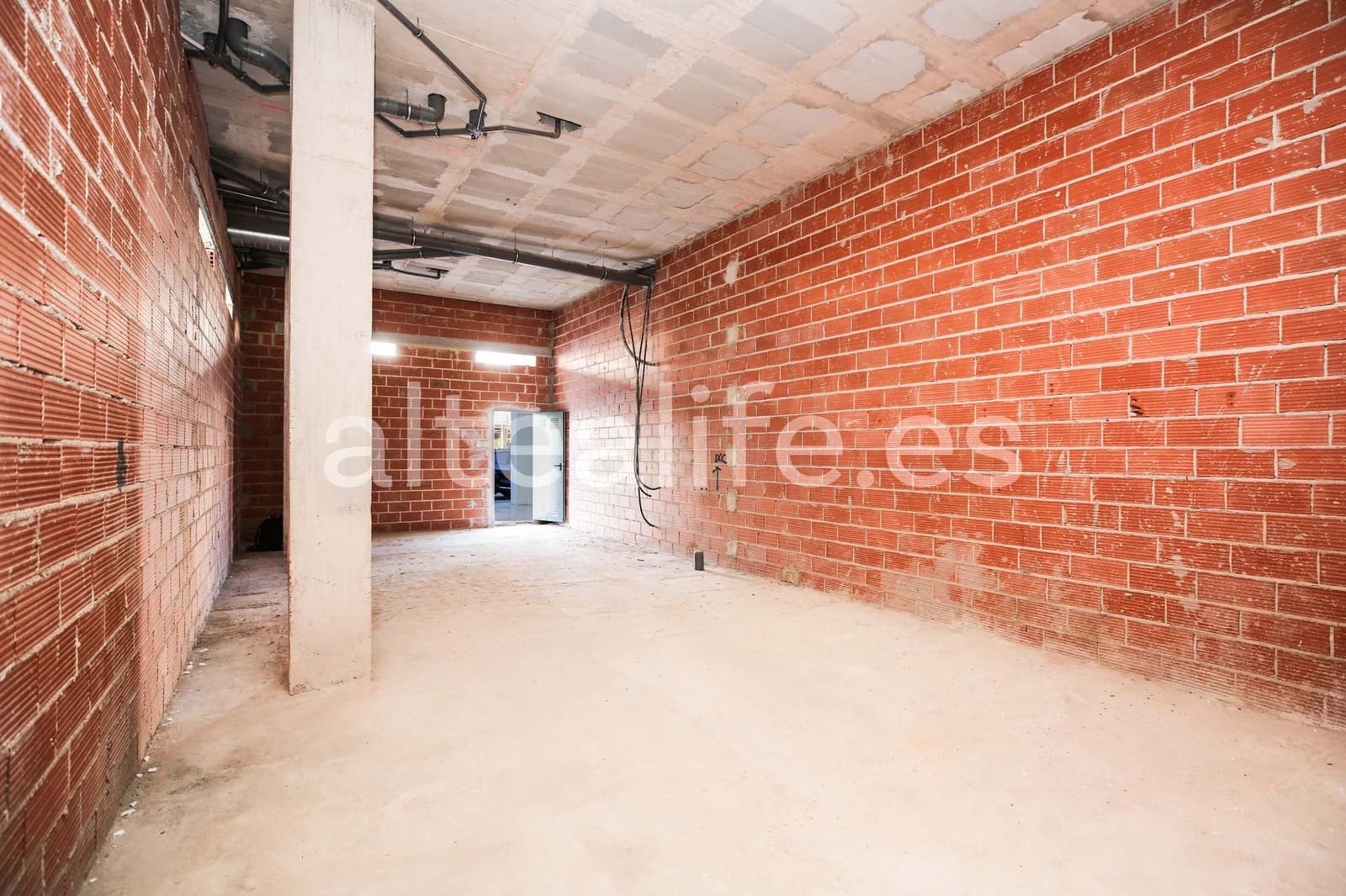 Local Comercial en Altea en alquiler - 650 € (Ref: 9490857)